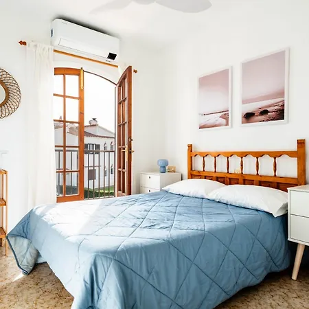 Апартаменты Turquoise Menorca By The Sea *