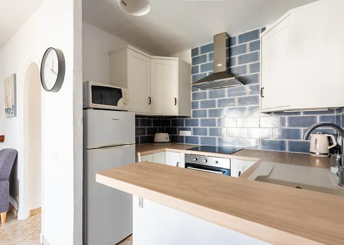 Turquoise Menorca By The Sea *