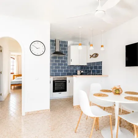 Turquoise Menorca By The Sea Apartment